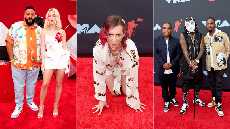 Illustration for article titled Technicolor Sparkles and Flamboyant Energy Dominated the MTV VMAs Red Carpet